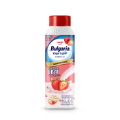 Meiji Bulgaria Drinking Yogurt Strawberry Y24 150 ml.